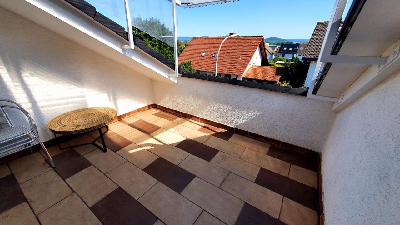 Gruendauer Monteurwohnung/Studentenwohnung Dış mekan fotoğraf