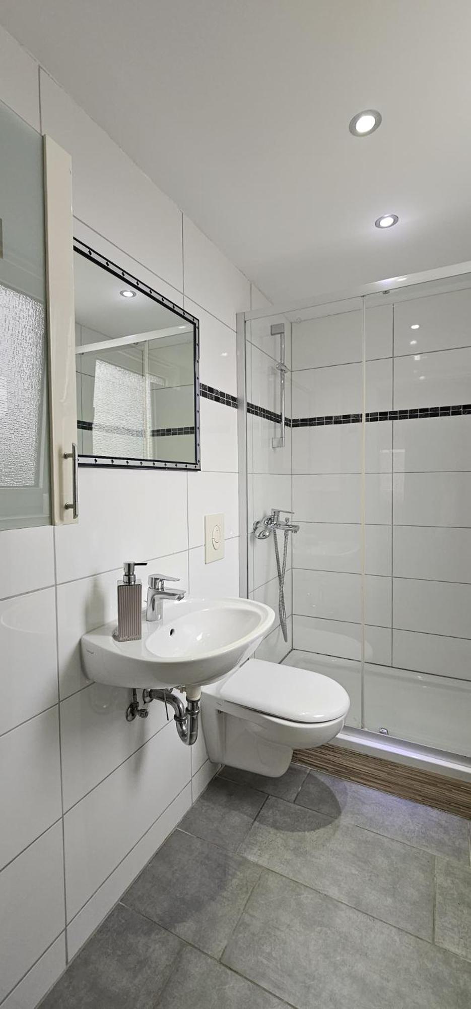 Gruendauer Monteurwohnung/Studentenwohnung Dış mekan fotoğraf