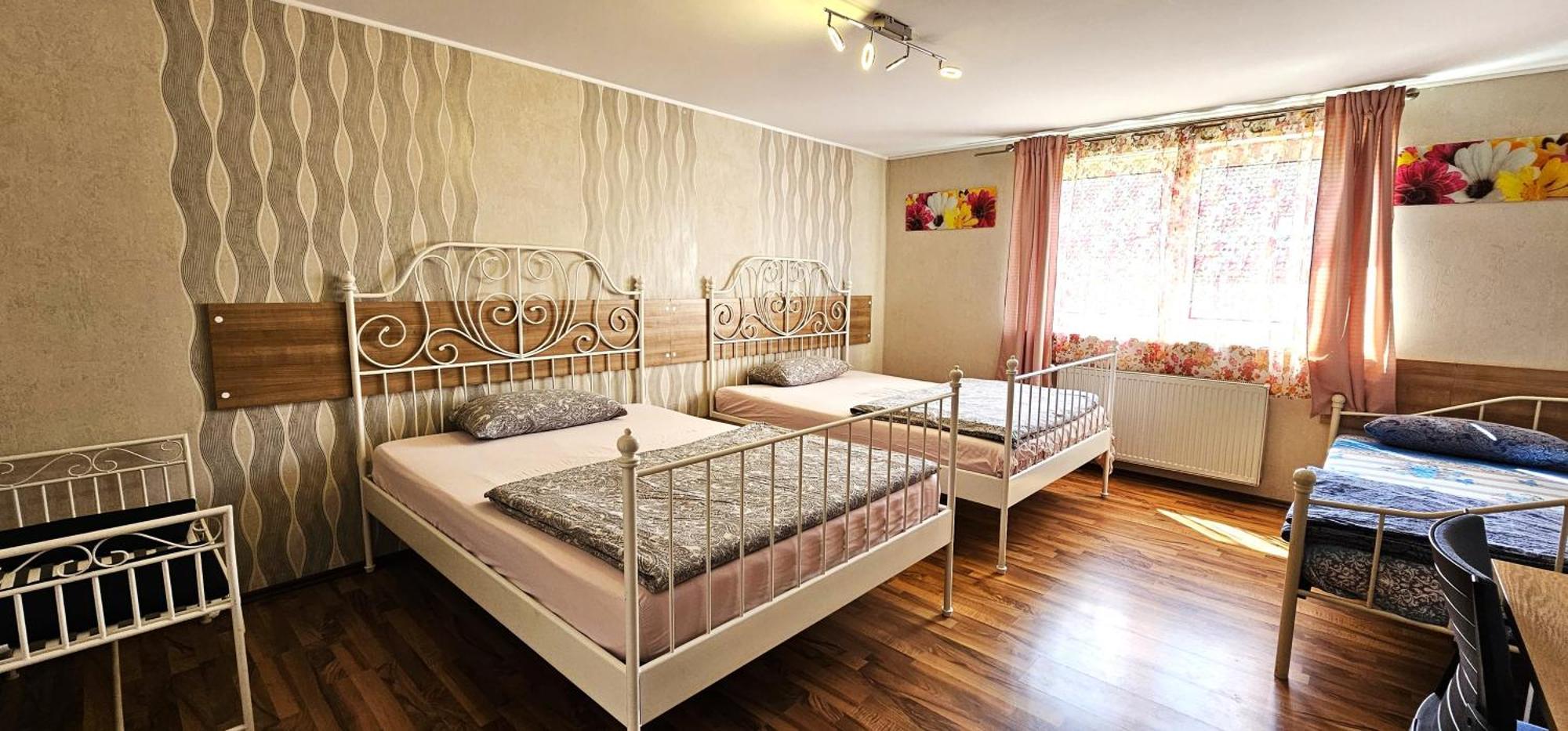 Gruendauer Monteurwohnung/Studentenwohnung Dış mekan fotoğraf